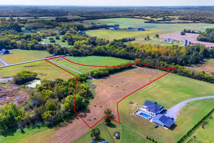 1912 Rock Springs Midland Rd, Christiana, TN 37037 - Image #2