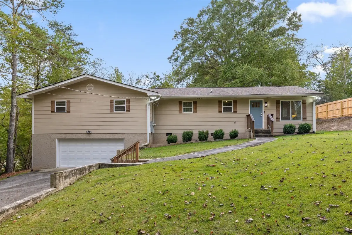 1054 Hillcrest Road, Hixson, TN 37343 - Image #1
