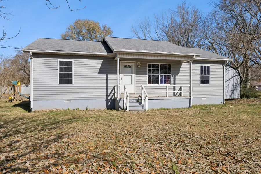 506 3rd St, Lawrenceburg, TN 38464 - Image #2