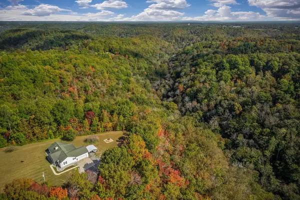 8205 Holmes Creek Rd, Smithville, TN 37166