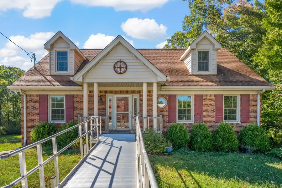 1014 Dominion Dr, Clarksville, TN 37042 - Image #2