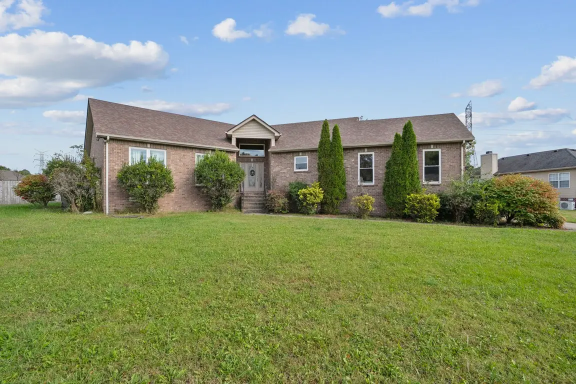 1013 Station Cir, Mount Juliet, TN 37122 - Image #1