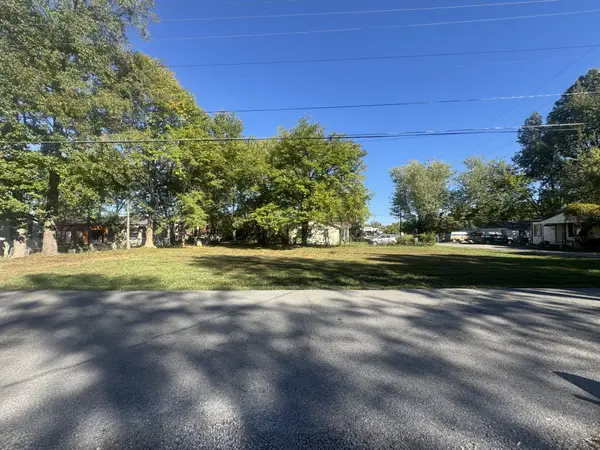 201 Strawberry St, Portland, TN 37148