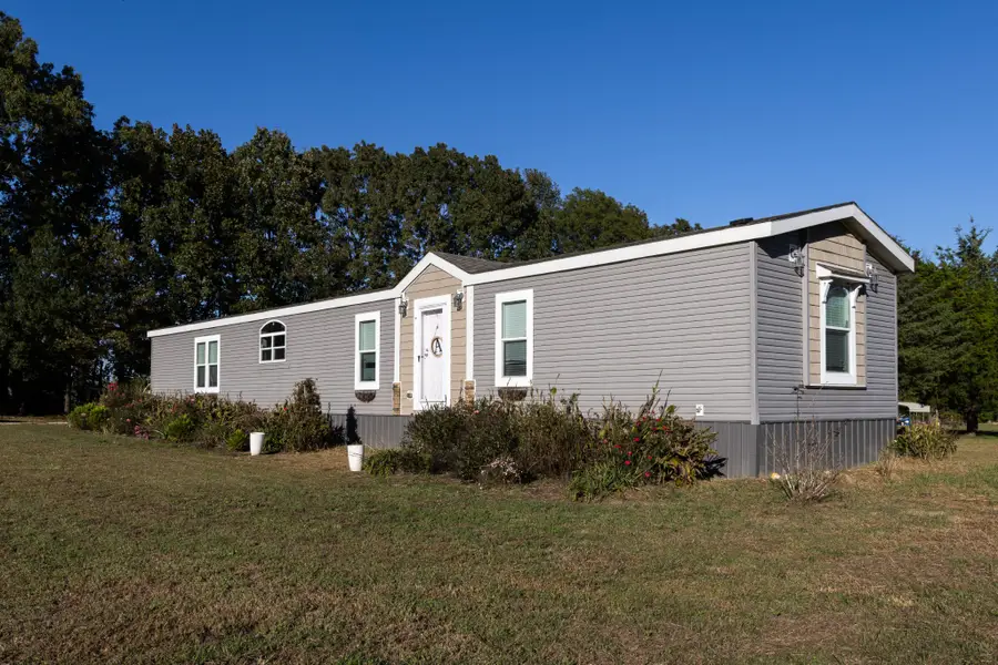 307 Swiss Colony Rd, Hohenwald, TN 38462 - Image #3