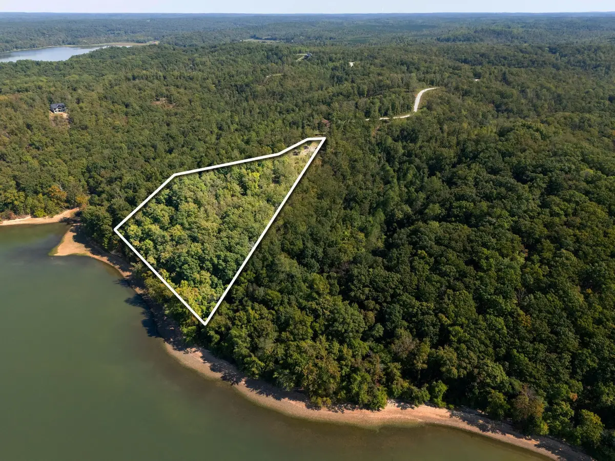 27 Vista Ridge Dr, Stewart, TN 37175 - Image #1