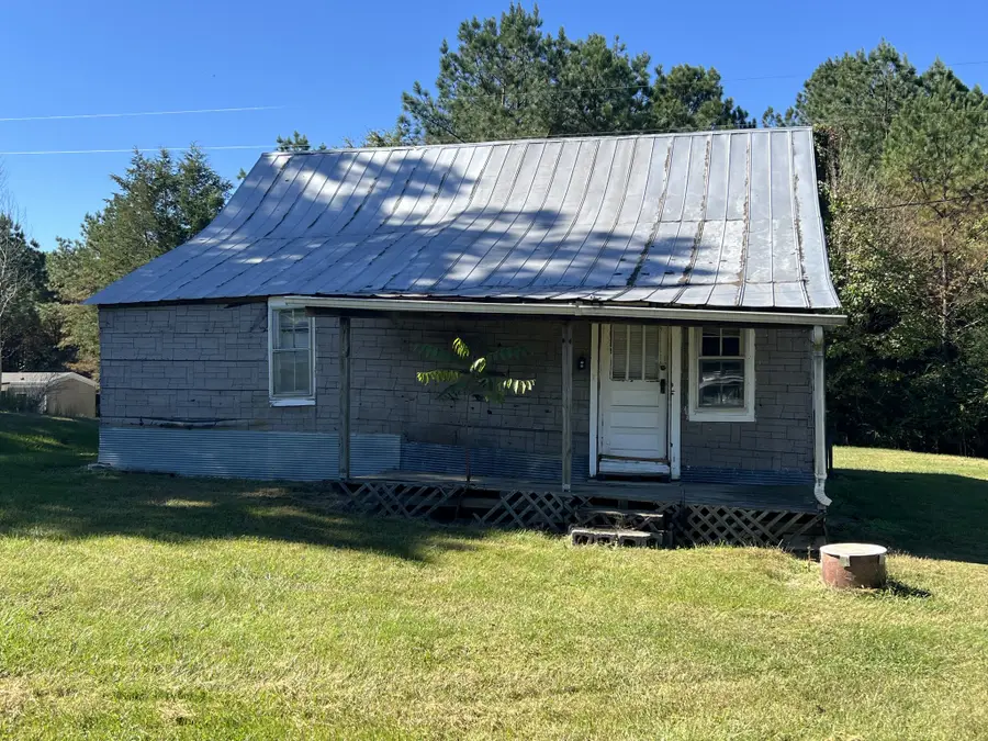 209 Wade Rd, Sparta, TN 38583 - Image #3