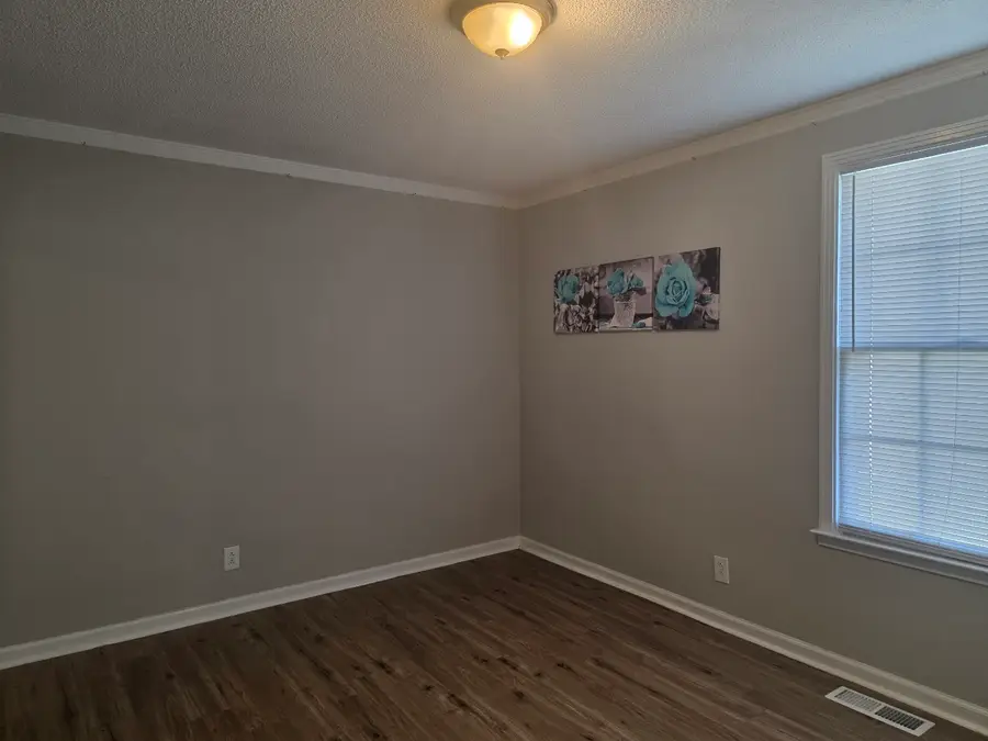 803 Margret Dr, Clarksville, TN 37042 - Image #3