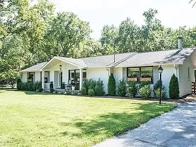 1009 Chapel Ct, Franklin, TN 37069