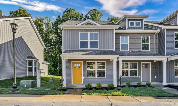 139 Quarry Point Dr, Clarksville, TN 37043