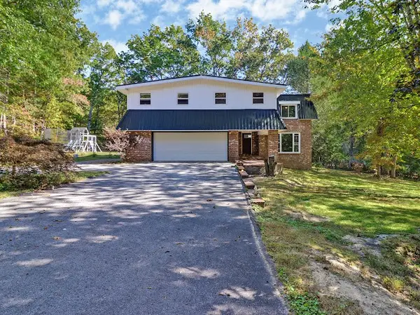 78 Boaz Dr, Crossville, TN 38555