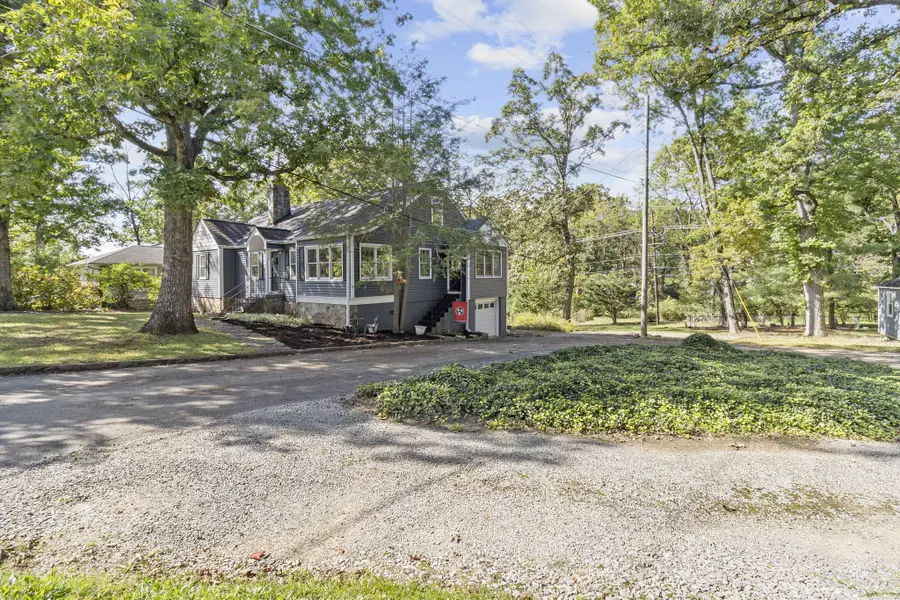 905 Ridgeway Avenue, Signal Mountain, TN 37377 - Image #3