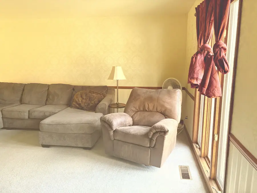 128 N Turner Dr, Sparta, TN 38583 - Image #3