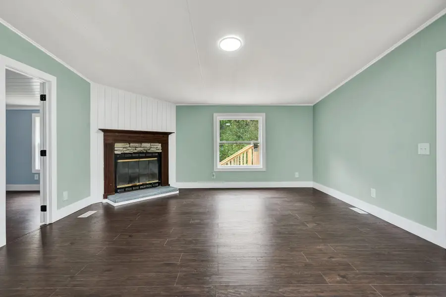 210 Sweeney Road, Benton, TN 37307 - Image #2