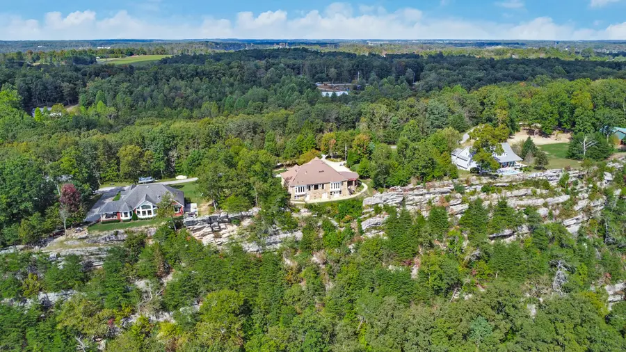 221 Wind Song Trl, Crossville, TN 38555 - #2