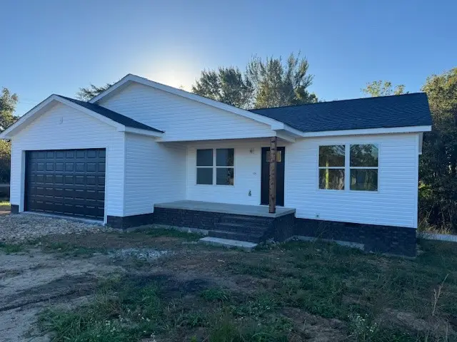 103 Irene Ln, Hohenwald, TN 38462 - Image #2