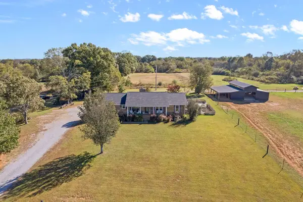 950 Longview Rd, Shelbyville, TN 37160