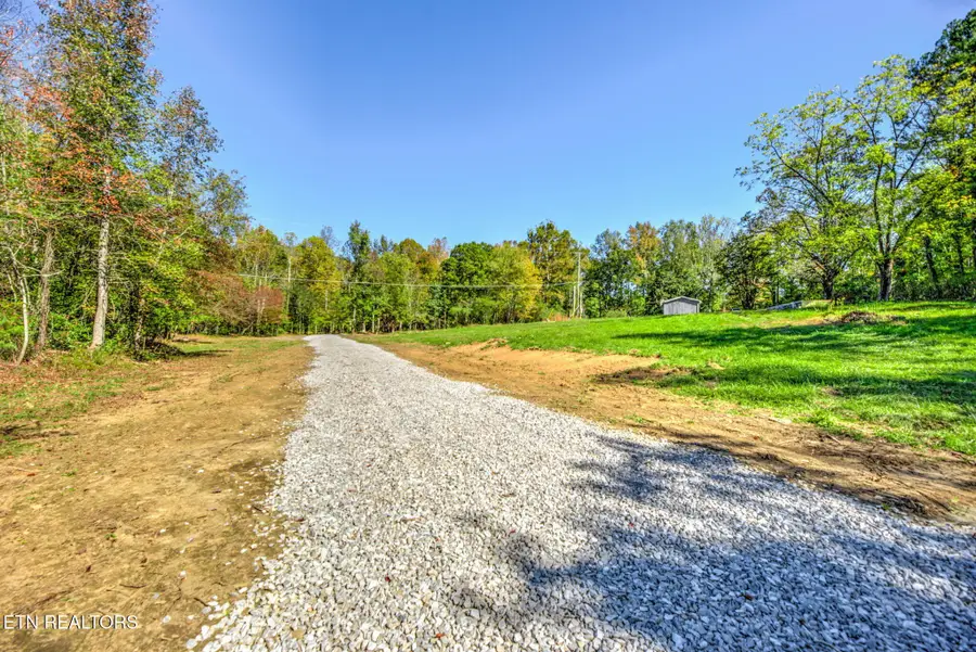 1446 Cove Lane, Oliver Springs, TN 37840 - #2