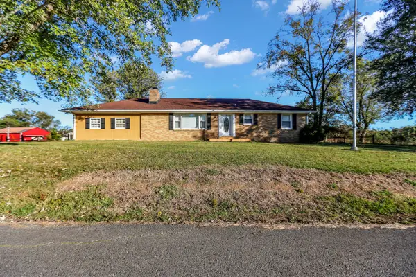 905 Mill Rd, Lebanon, TN 37090