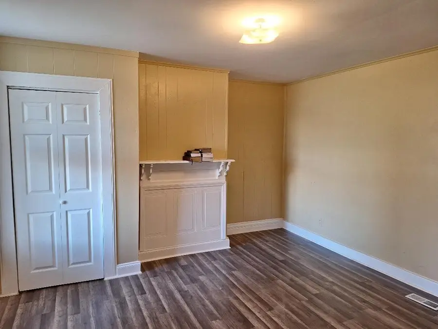 1723 Seifried St, Nashville, TN 37208 - Image #2