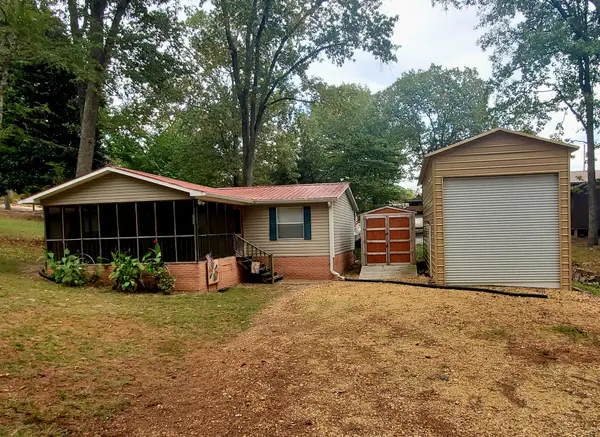 620 Mansard Island Dr, Springville, TN 38256