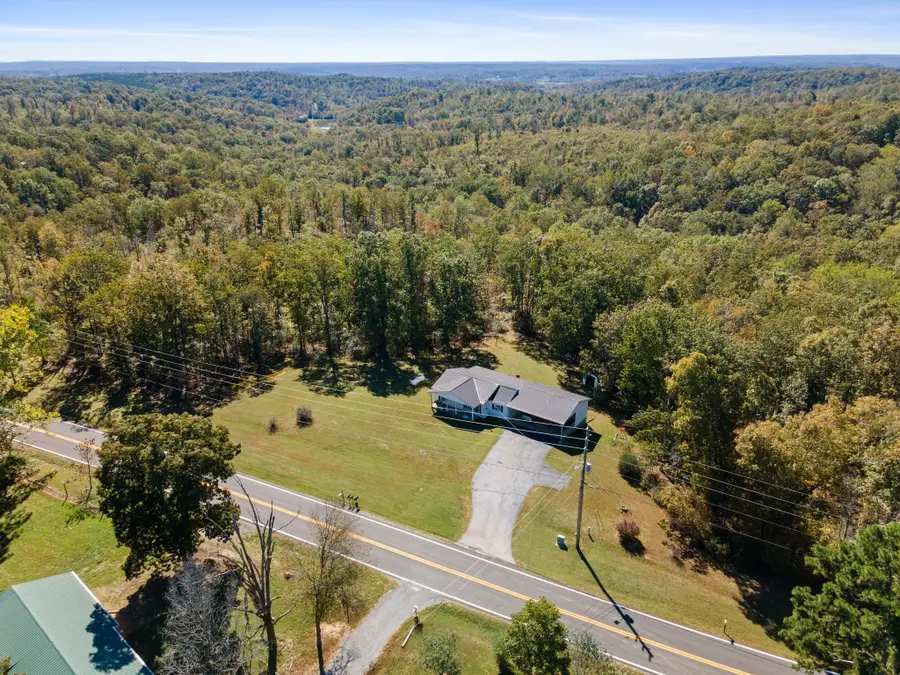 6204 Highway 230, Lyles, TN 37098 - Image #2