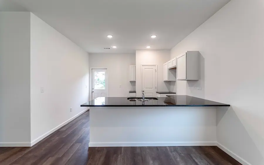 100 Phillips Drive Nw, Manchester, TN 37355 - Image #3