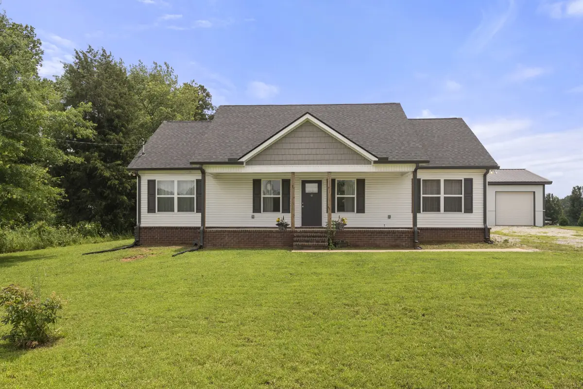 1072 Dugout Rd, Summertown, TN 38483 - Image #1