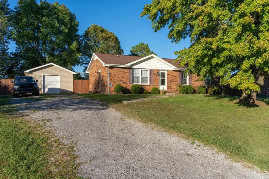 515 Cheatham Dr, Clarksville, TN 37042 - Image #3