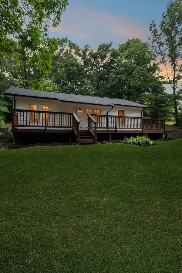 137 Stratton Blvd, Ashland City, TN 37015