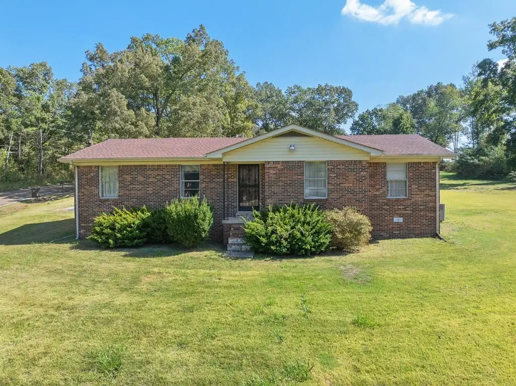 50 Cox Ln, Huntingdon, TN 38344 - Image #1