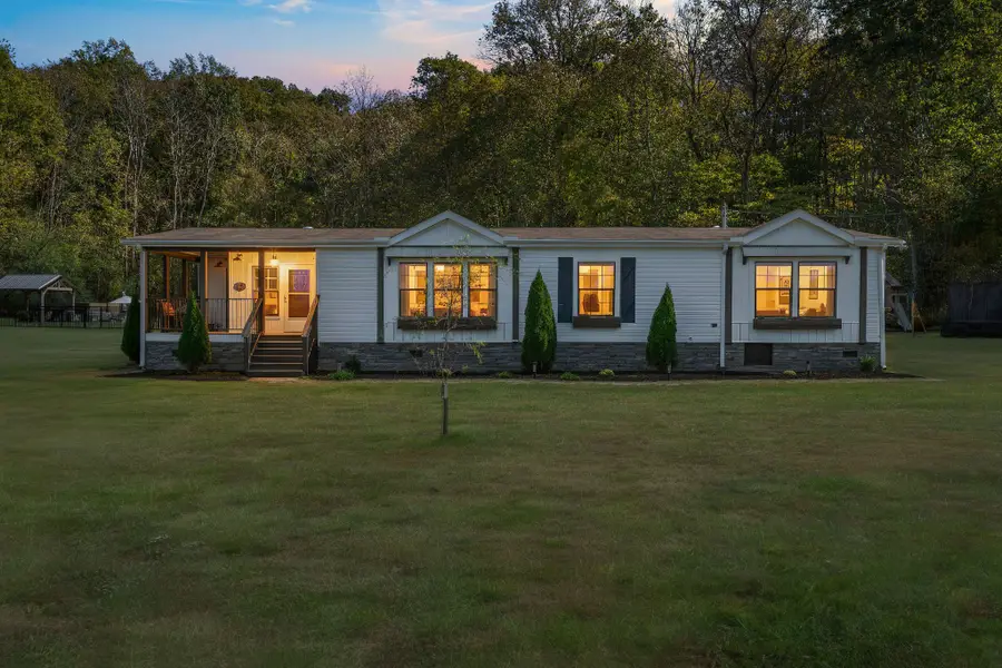 1833 Preacher Holt Rd, Mount Pleasant, TN 38474 - Image #2