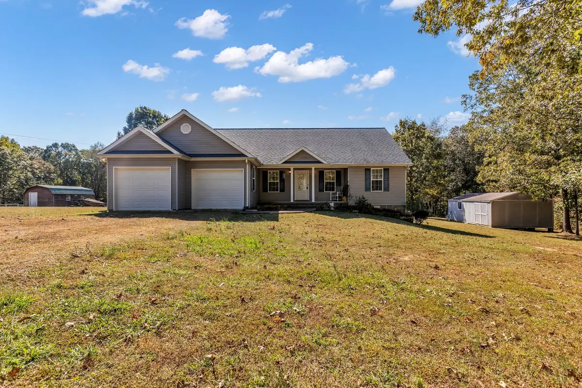 168 Mitchell St, Hohenwald, TN 38462 - Image #1