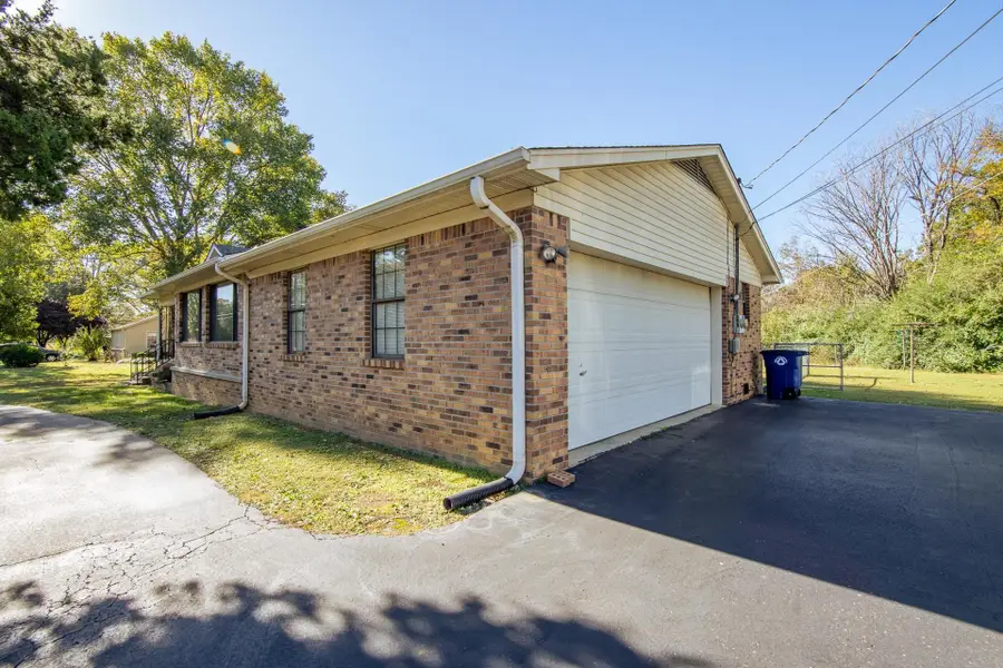 841 Sanford St, Henderson, TN 38340 - Image #3