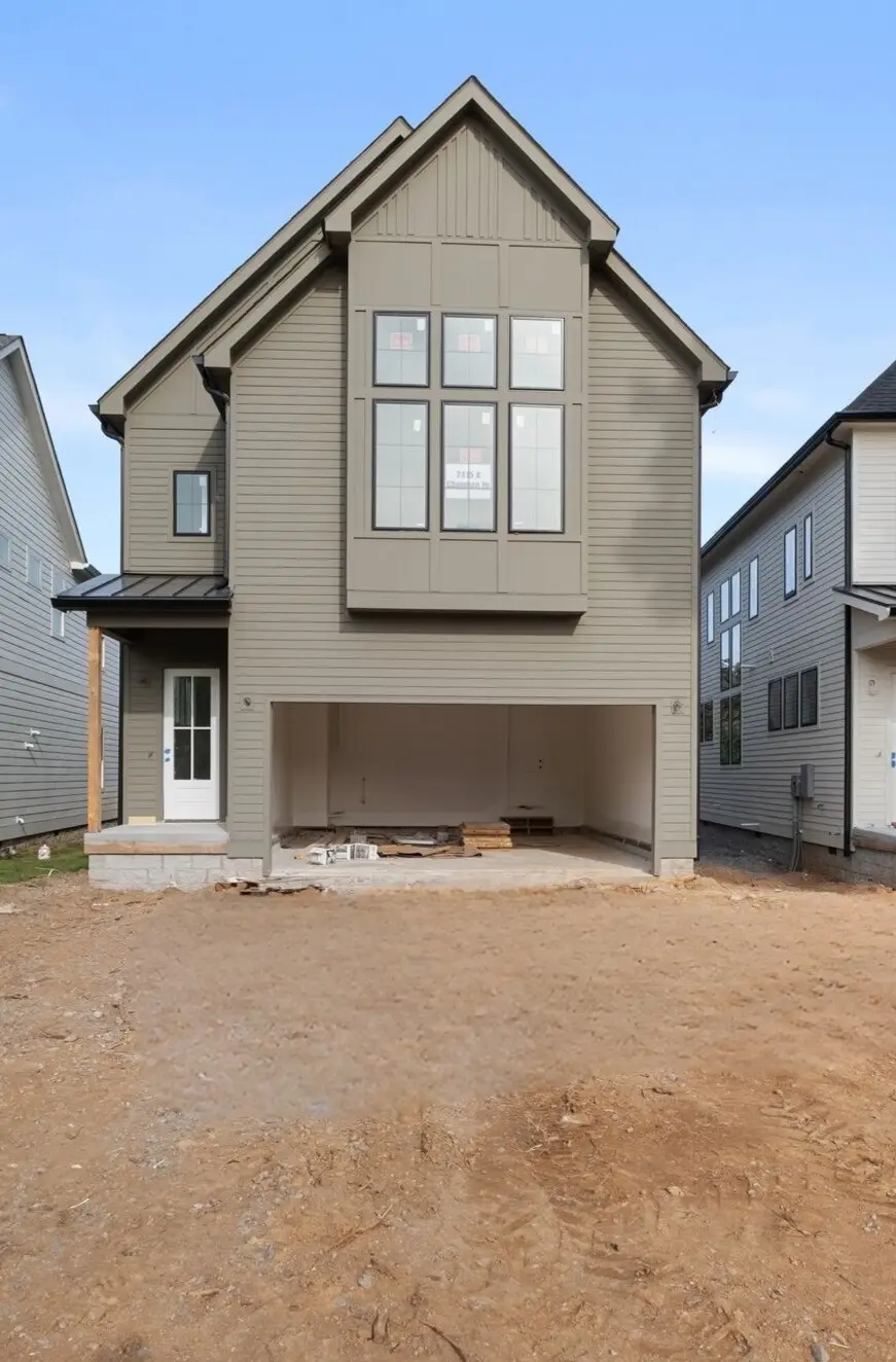 2415A Chapman Dr, Nashville, TN 37206 - Image #1