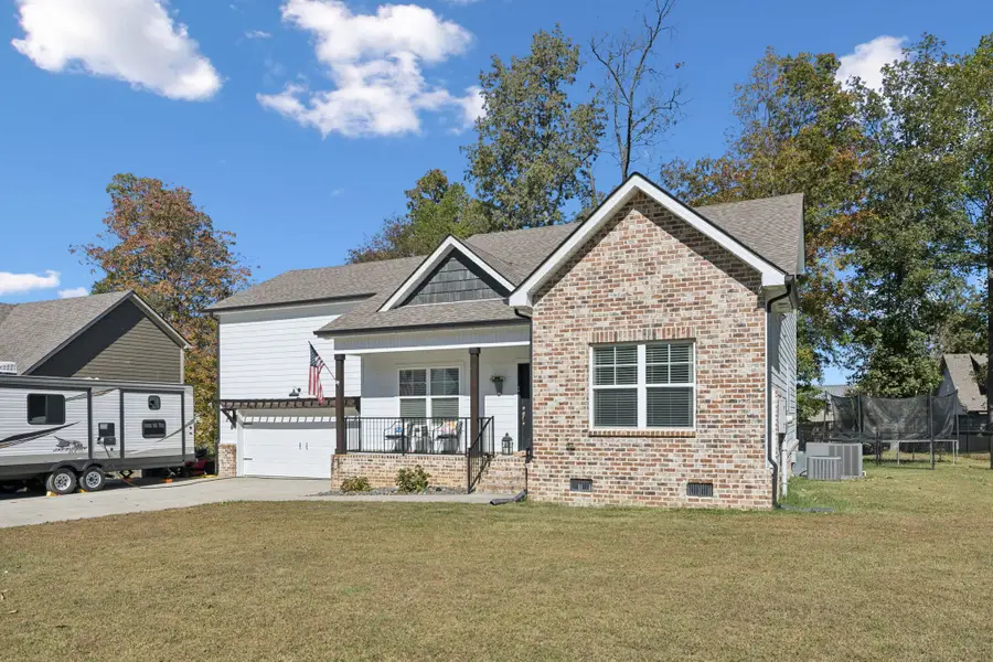 166 Oak Glen Dr, Smithville, TN 37166 - Image #2