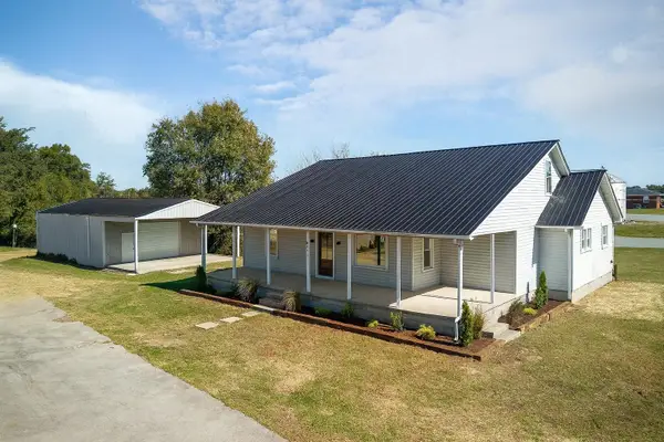 415 Allen Ferry Rd, Smithville, TN 37166