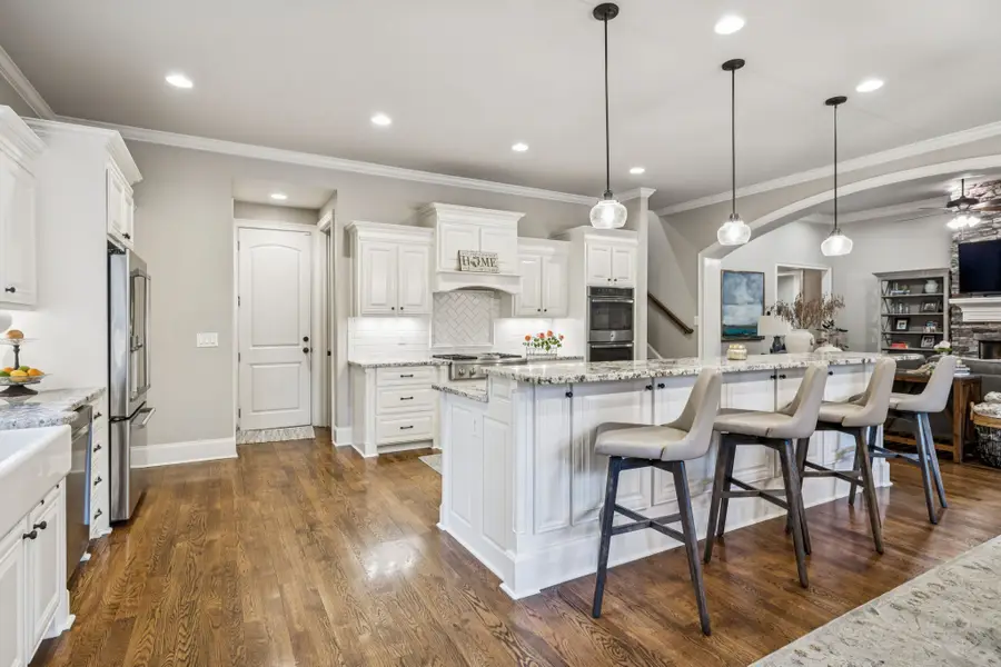 240 Laycrest Dr, Mount Juliet, TN 37122 - Image #3