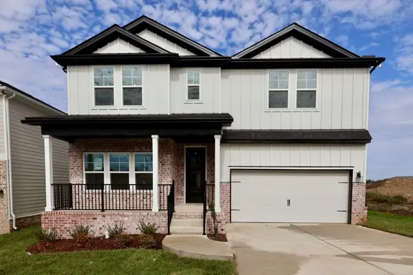 305 Brandi Ln, Gallatin, TN 37066