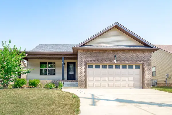 250 Azalea Dr, Oak Grove, KY 42262