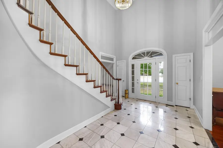 119 Stonehenge Dr, Jackson, TN 38305 - Image #3