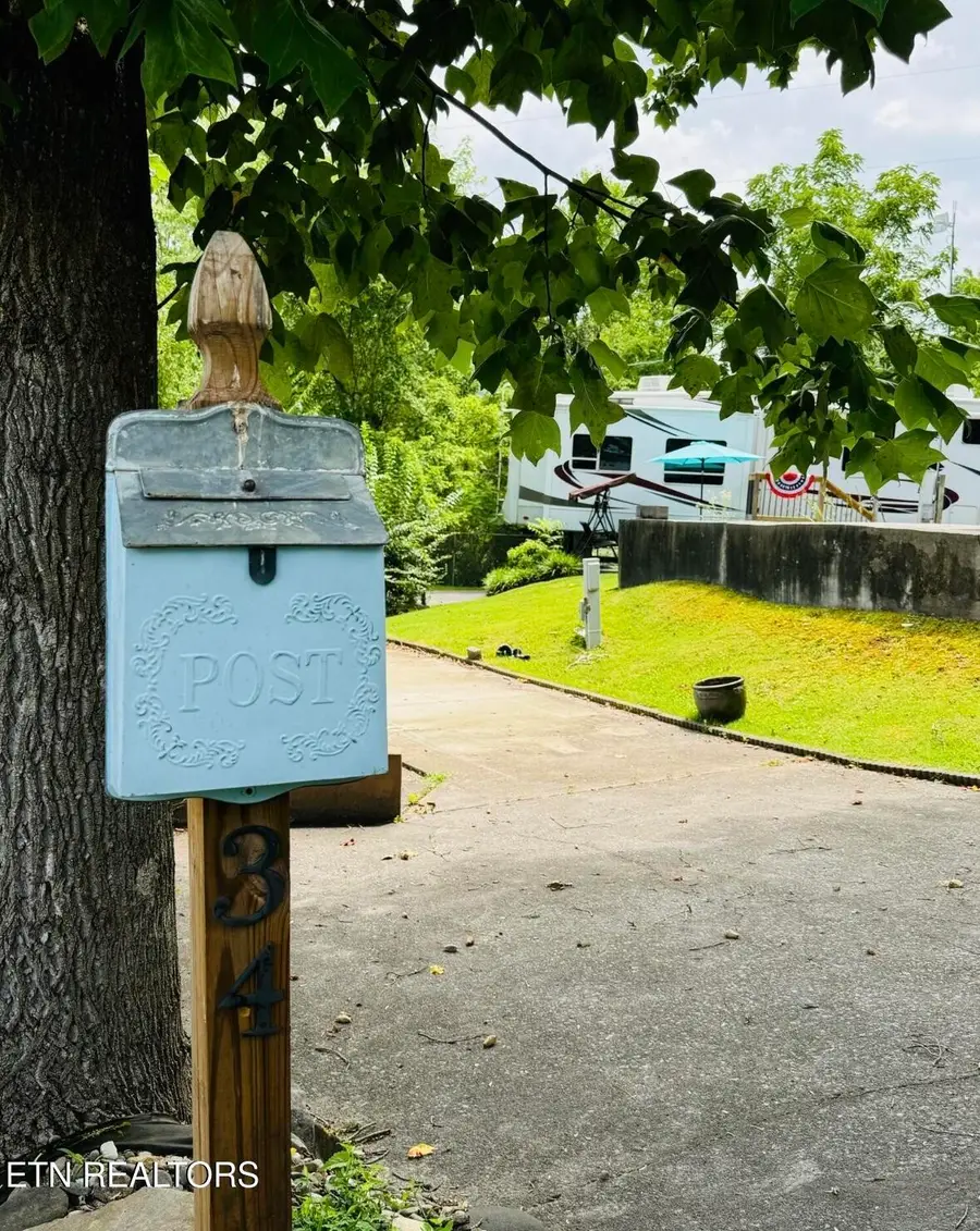 34 8450 State Highway 73, Townsend, TN 37882 - Image #2