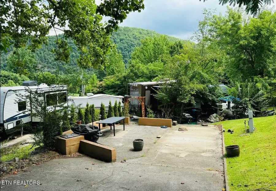 34 8450 State Highway 73, Townsend, TN 37882 - Image #3