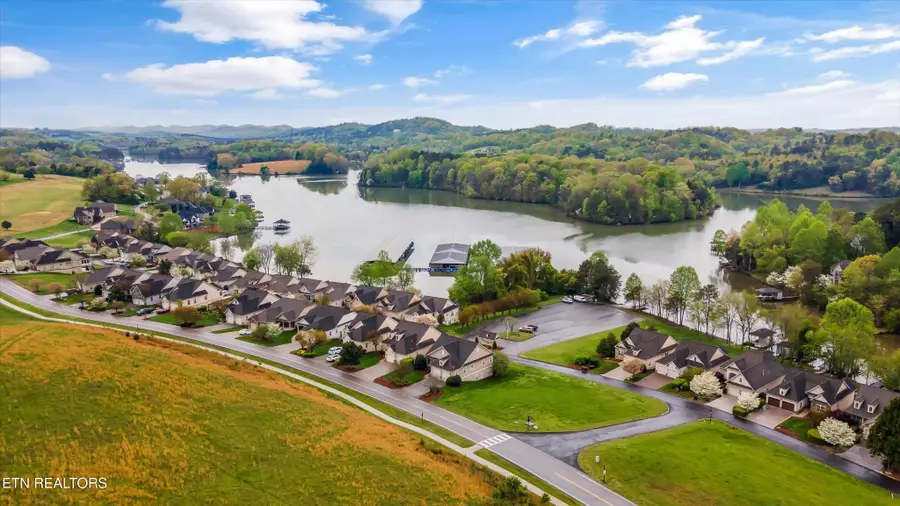 1079 Rarity Bay Pkwy, Vonore, TN 37885 - Image #2