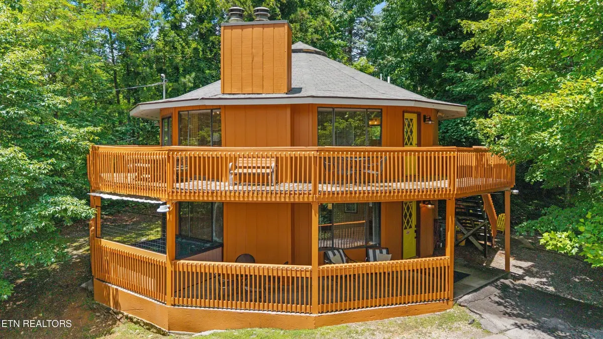 1318 Garrett Drive, Gatlinburg, TN 37738 - Image #1