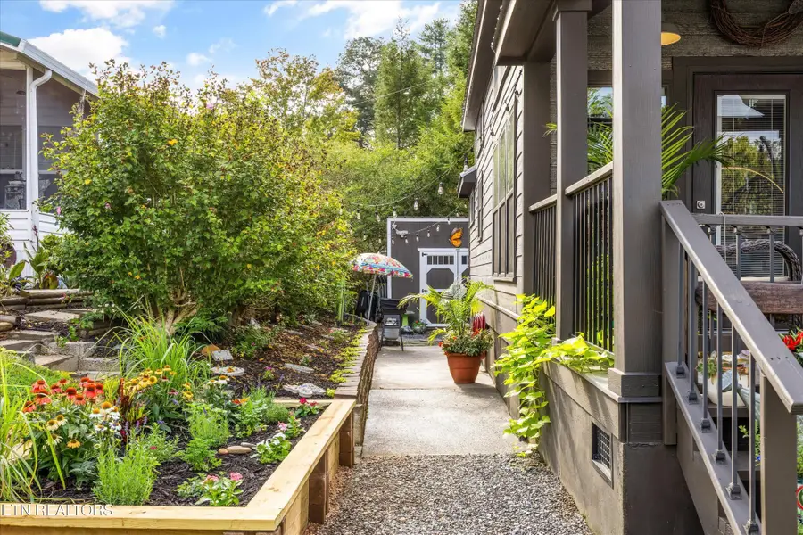 610 Whistling Swan St, Townsend, TN 37882 - Image #3