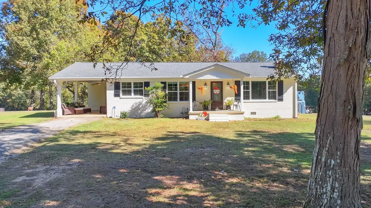 3685 Henderson Rd, Sardis, TN 38371 - Image #1