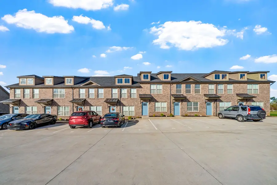 1000 Henry Place Blvd #106, Clarksville, TN 37042 - Image #2