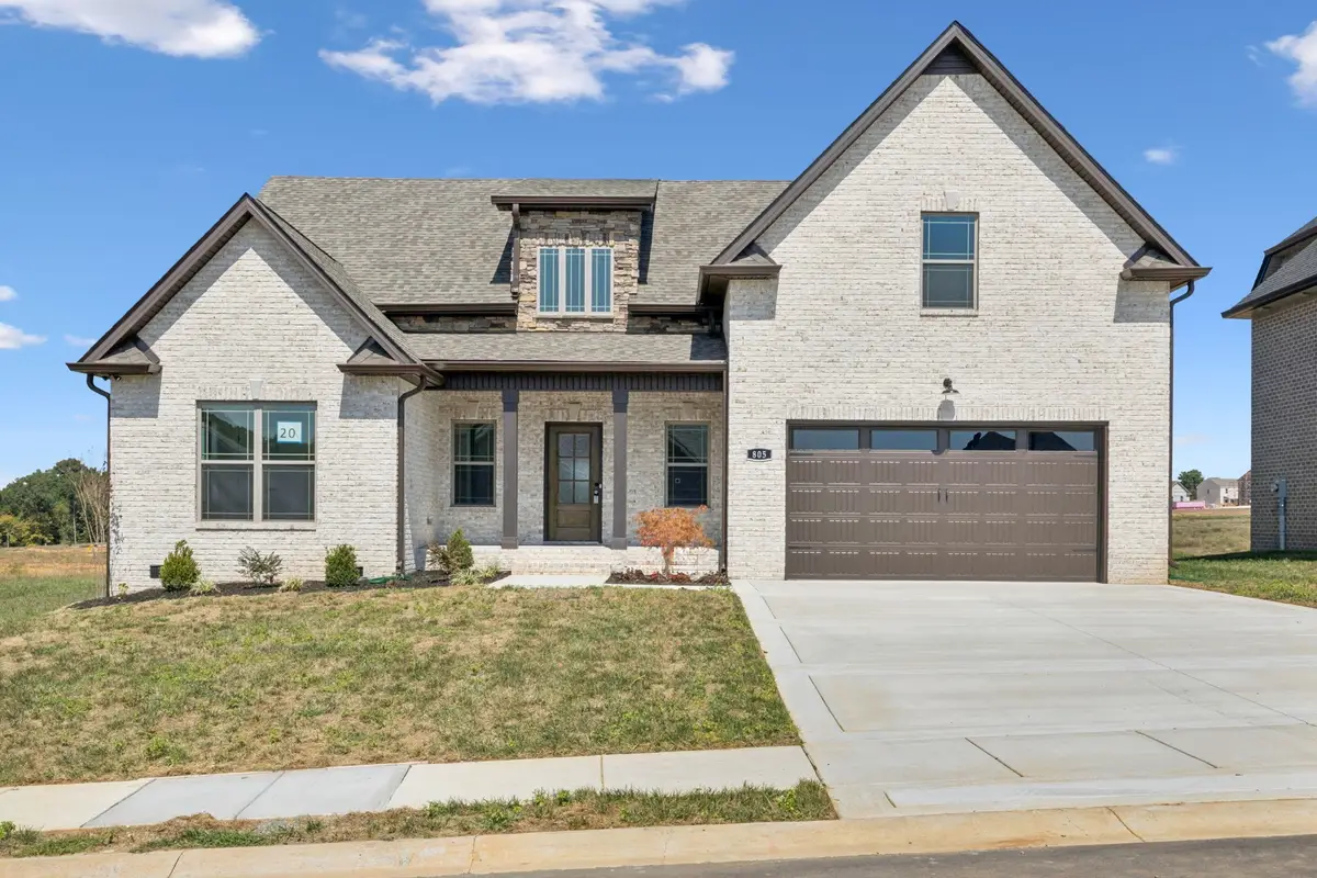 805 Willowicke Dr, Clarksville, TN 37043 - Image #1