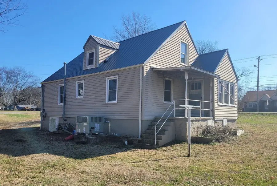 508 Lewis Ave, Shelbyville, TN 37160 - Image #2