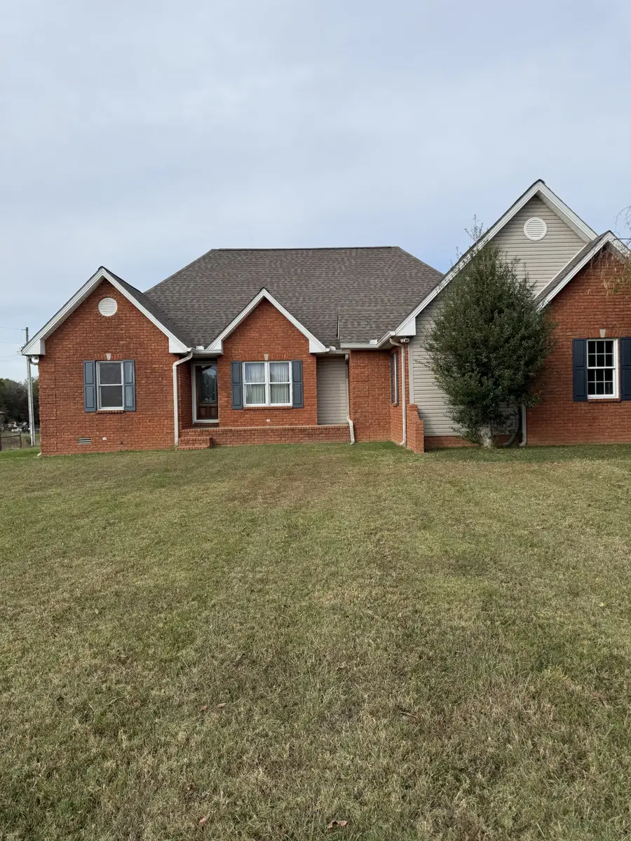 6606 Highway 52 W, Lafayette, TN 37083 - Image #2